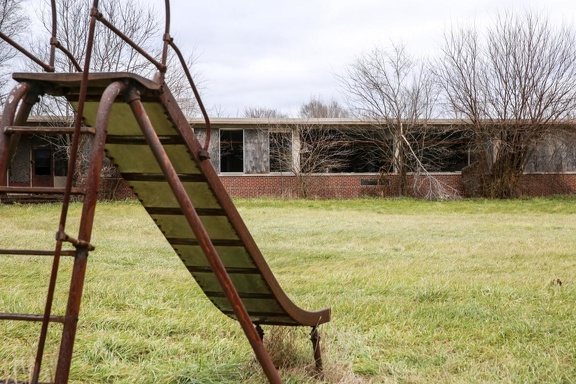Gary Indiana